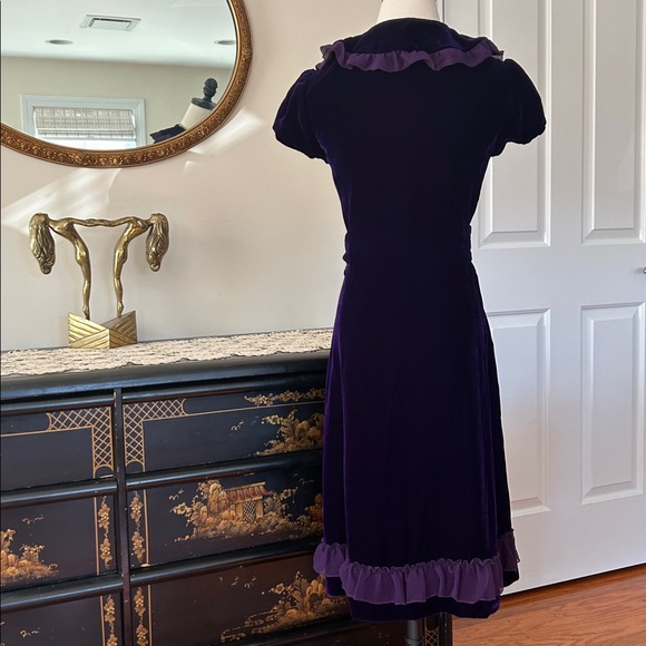 Vintage Velvet Wrap Dress in Royal Purple, Circa Late 70’s/Early 80’s - Picture 4 of 11